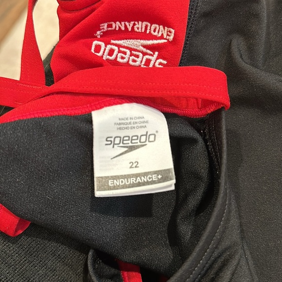 Speedo Girls Sz 22 (5-6) Swim Team Swim Suit - Picture 3 of 3